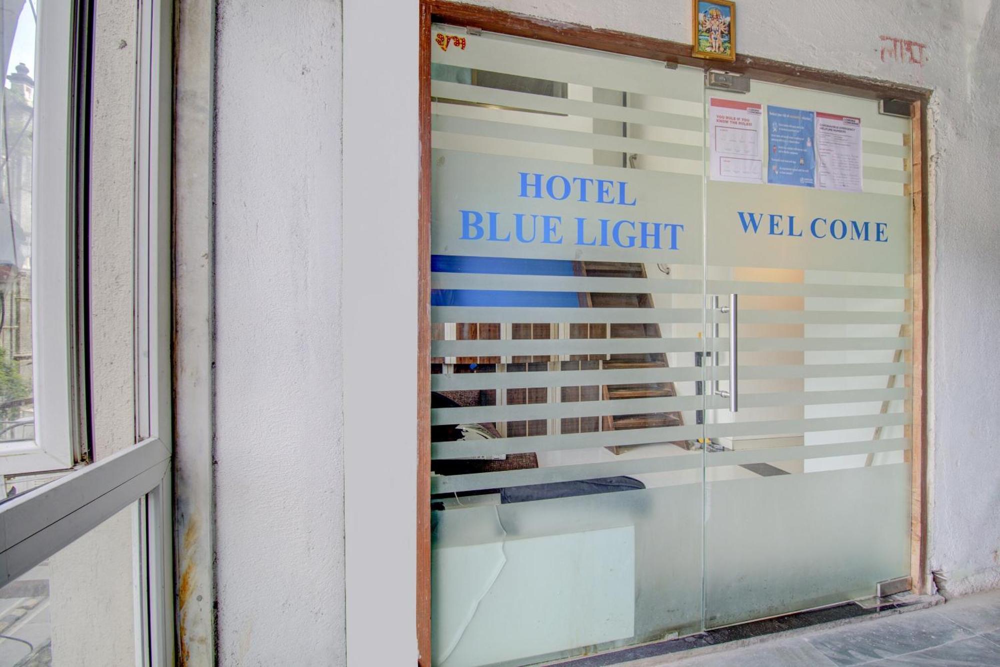 Hotel O Blue Light Near Gateway Of India Βομβάη Εξωτερικό φωτογραφία